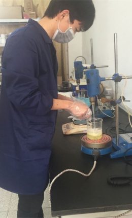 डायझो घटक 2 अचूकपणे वजन करा