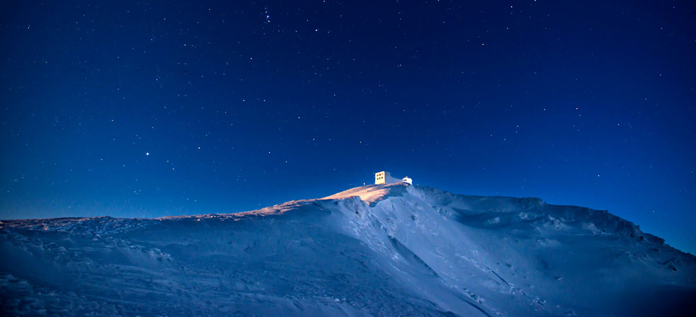 आम्हाला रंग सोल्यूशन ऑफर करणे आवडते